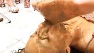 Shiting, pissing, eating scat at brazilian lesbian party