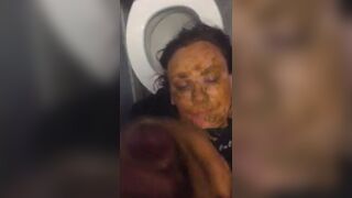 Shitting on toilet girls mouth xxx porn video